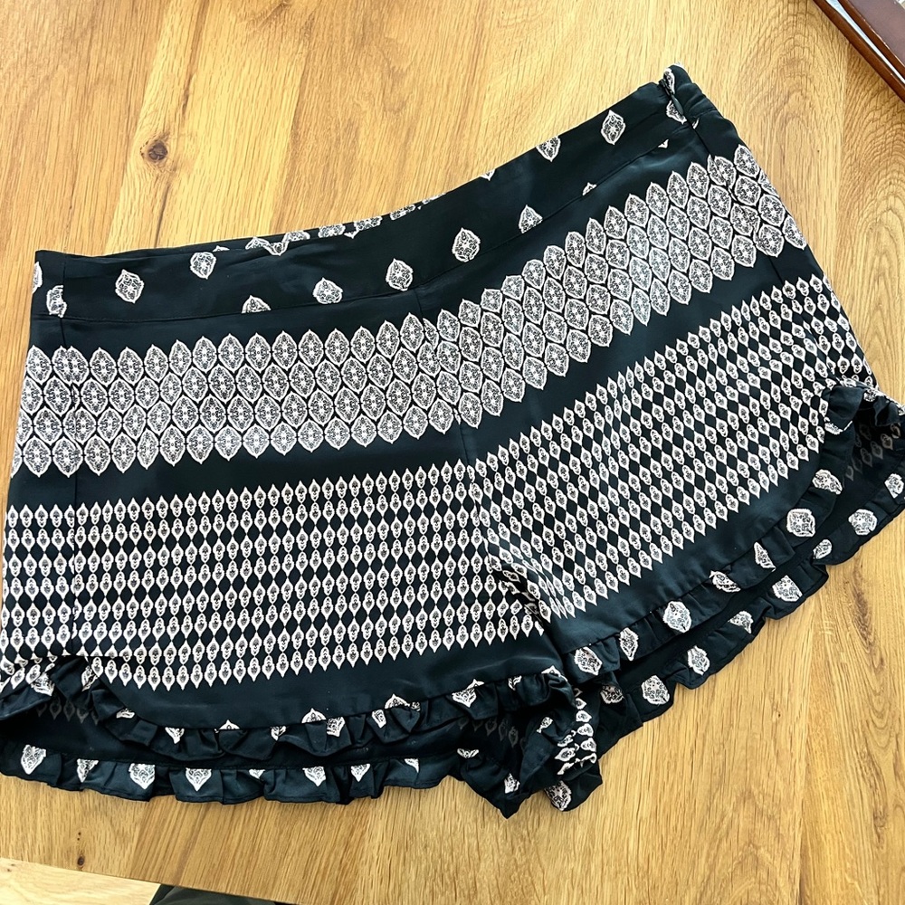 Stylish Black and Soft Pink  Shorts